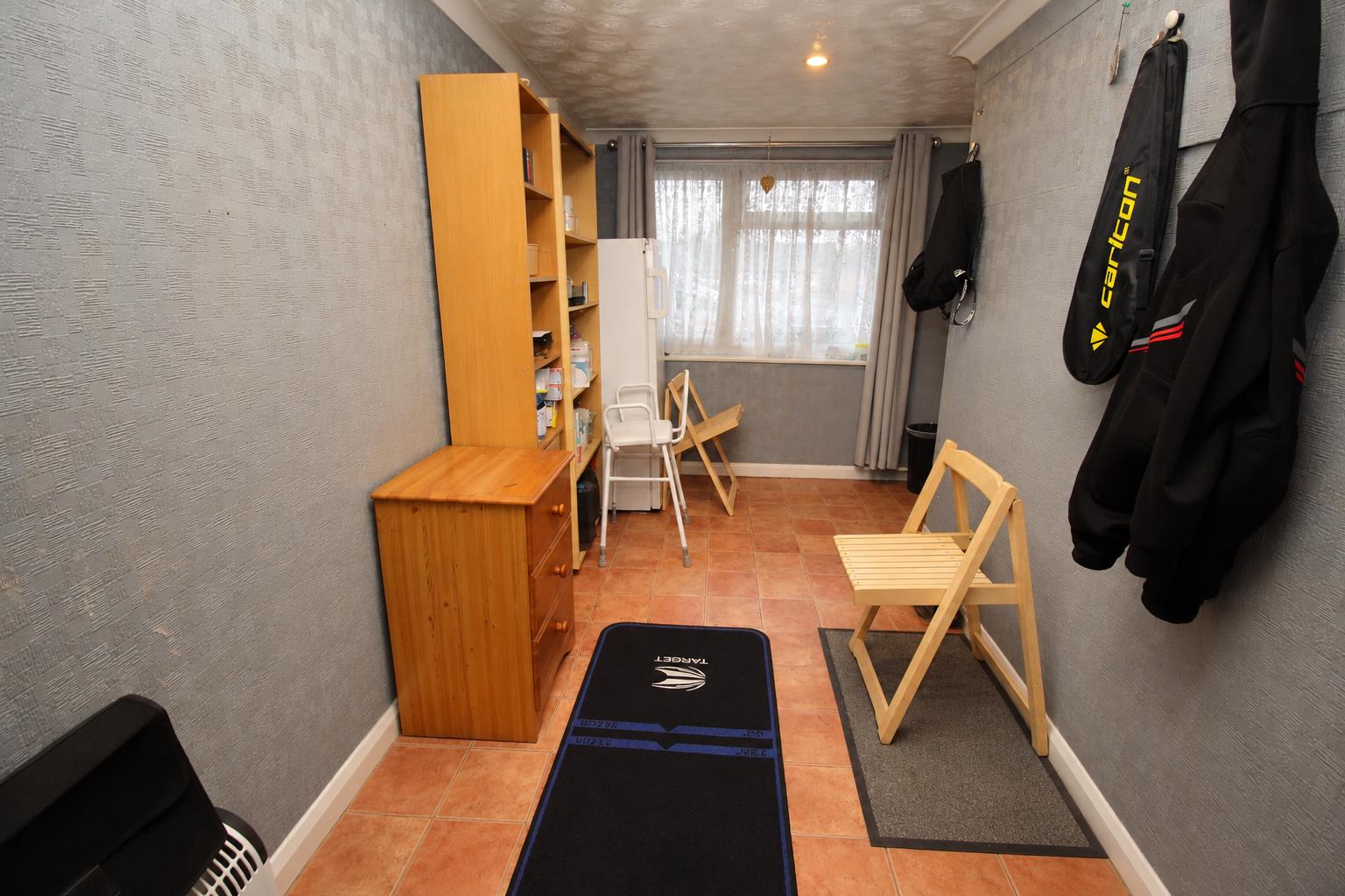 Andover Close, Tilehurst, Reading